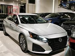 نيسان ألتيما